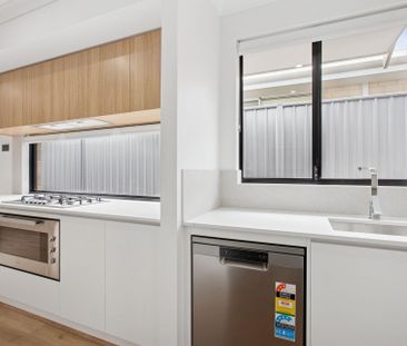 5 Jacaranda Road - Photo 2