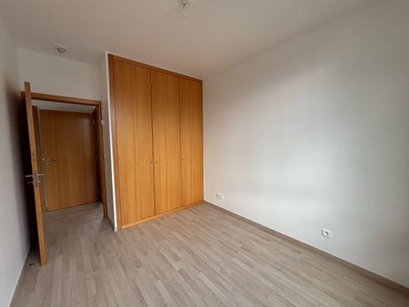 Location Appartement 3 pièces 53m² - Photo 2