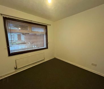 14 Thornfield Court, Carrickfergus, BT38 8LP - Photo 6