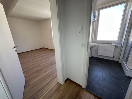 Helle 3-Zimmer-Wohnung in Judenburg – mit neuer Küche und Stellplatz - Foto 2