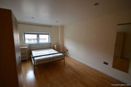 2 bedroom property to rent in London - Photo 5