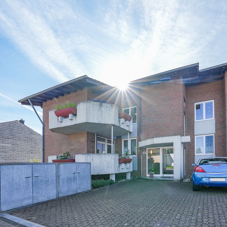 Helle 3-Zimmer-Wohnung mit Fernblickbalkon in ruhiger Lage von Titz - Photo 1