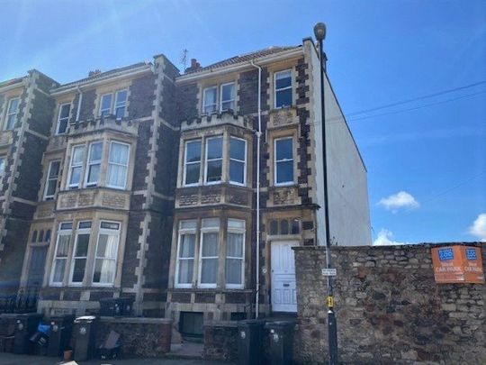 Student Properties to Let - Photo 1