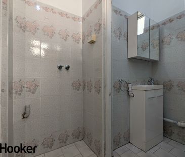 2 bedroom unit in Concord - Photo 6