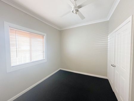 Comfort, Cosy and Convenient - Photo 3