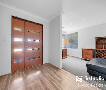 Prime Dayton Living: A Semi-Furnished Home of Contemporary Elegance!! - Photo 3