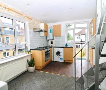 3 bedroom maisonette to rent - Photo 5