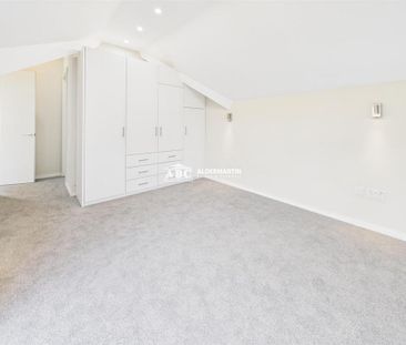 2 bedroom detached house to rent - Photo 2