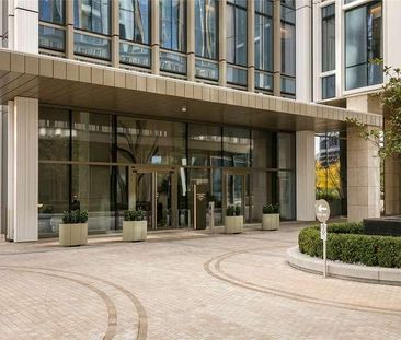 River Park Tower, Nine Elms Lane, Nine Elms, SW8 - Photo 1