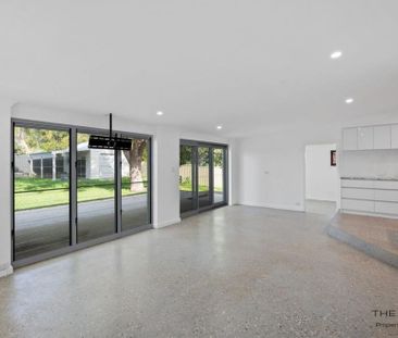 Tastefully Renovated East Victoria Park Character Home - Photo 5