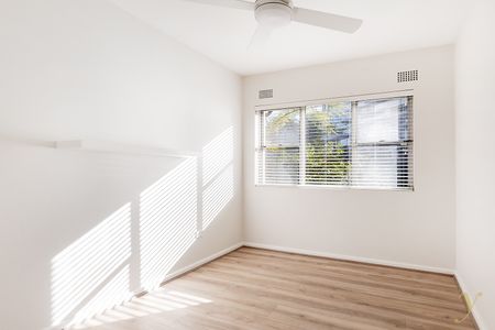 49 Bellevue Avenue, Greenwich NSW 2065 - Apartment For Rent | Domain - Photo 5