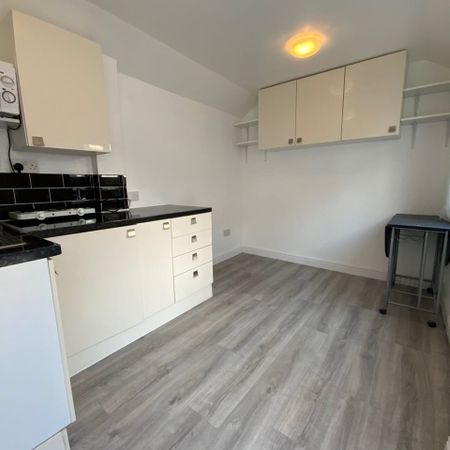 Studio Flat, Foxley Road, CR7 - Photo 4
