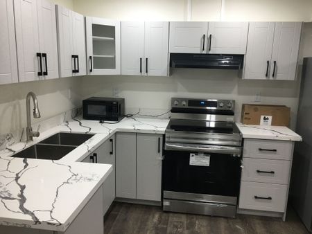 For Lease - 11 Bannister Crescent, Brampton, Ontario - Photo 4