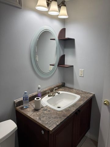 For Lease - 640 Ormond Drive Unit# Basement, Oshawa, Ontario - Photo 3