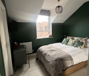 3 Bed End Terrace, Enriqueta Rylands Close, M32 - Photo 6