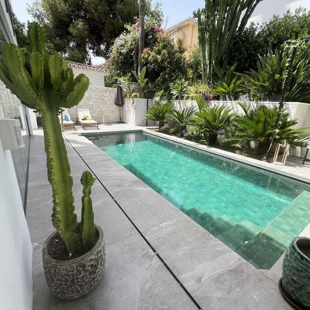 Alquiler de casa o chalet independiente en Las Brisas - Photo 1