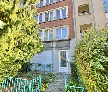 Emile Lebon - Foto 2