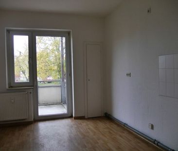 ﻿Schöne 1-Zimmer-Wohnung mit Tageslichtbad und Balkon im Limes-Quar... - Photo 4