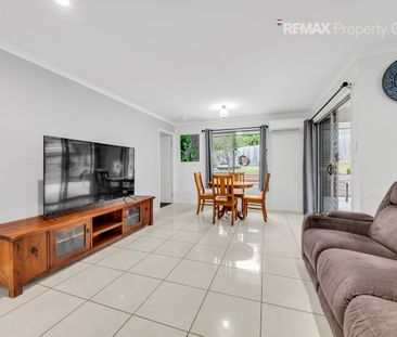 4 Bedroom Modern Home! - Photo 1