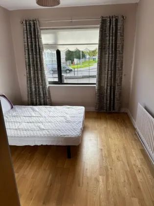 Ard Aoibhinn, Athenry, Co Galway, H65 Y367 - Photo 4