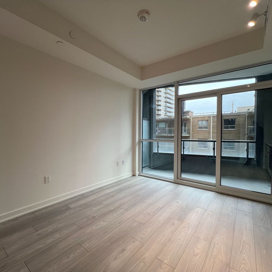 For Lease - 110 Broadway Avenue Unit# 218, Toronto, Ontario - Photo 1