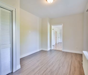 For Lease - 280 Bells Lane Unit# 1, Innisfil, Ontario - Photo 2