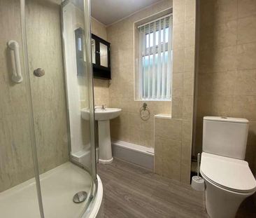 Barons Court, Failsworth, Manchester, M35 - Photo 3