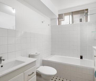 8/26 Goodwin Street, Narrabeen NSW 2101 - Apartment For Rent | Domain - Photo 2