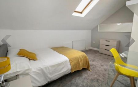 5 Bed - 13 Wetherby Grove, Burley, Leeds - LS4 2JH - Student - Photo 5