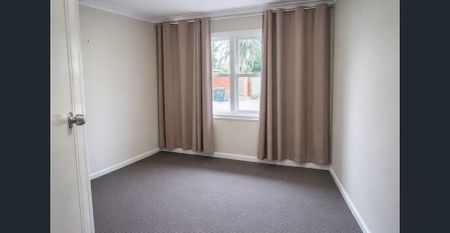 Neat & Easy-Care Home in a Convenient Location - Photo 5