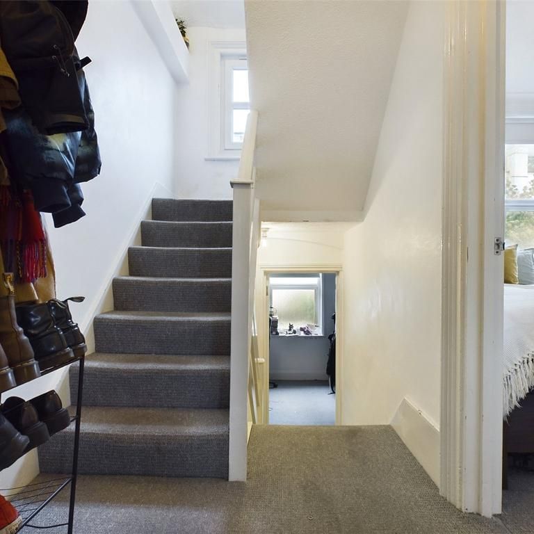 4 bedroom apartment to rent - Photo 1