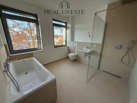 Energieeffizientes Wohnen: Moderne 3-Zimmer-Wohnung mit Balkon in Elbnähe - Foto 4