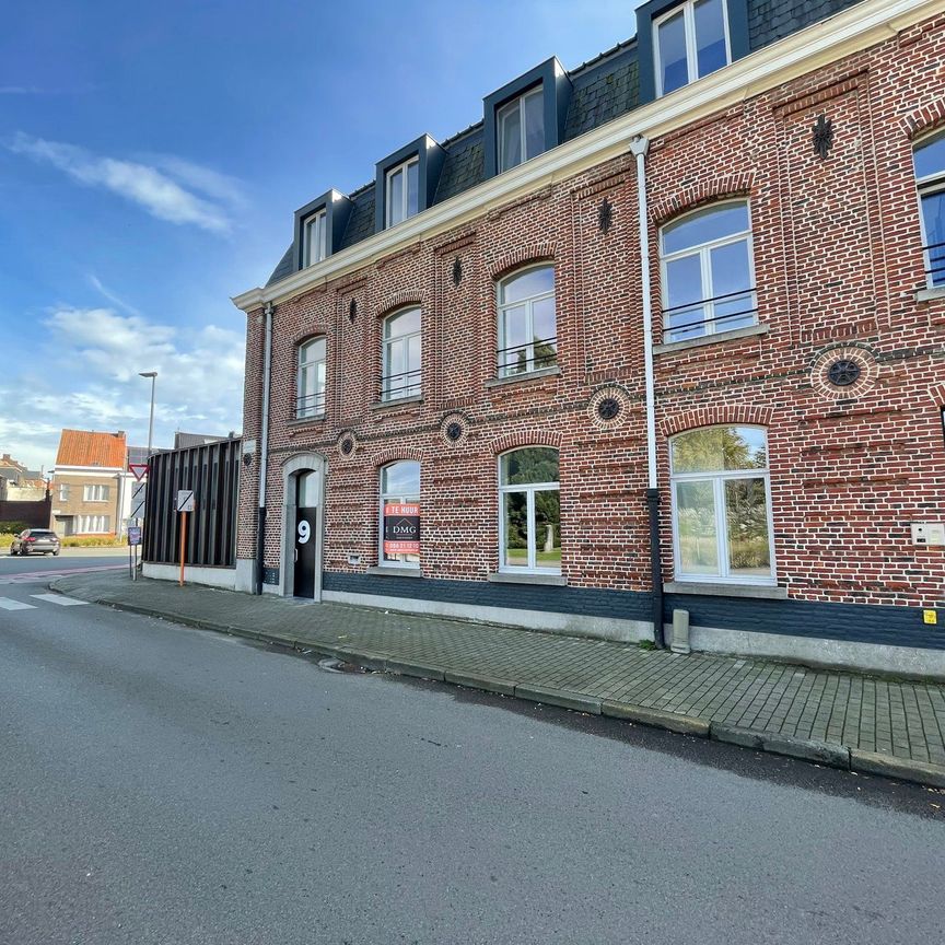 Ruim gelijkvloers appartement/benedenwoning met 3 slpks - Photo 1