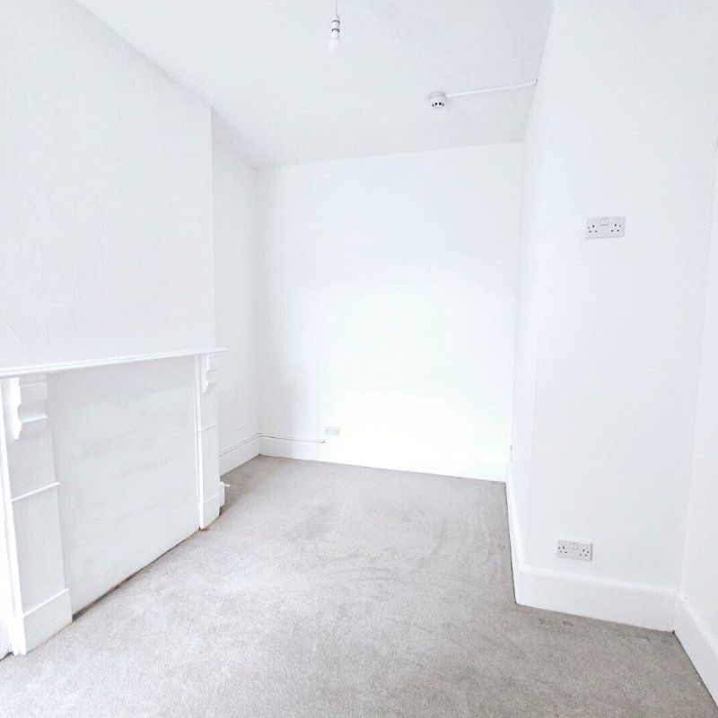 Silverdale Road - Photo 1