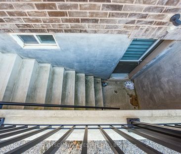 For Lease - 59 Merlin Street, Oakville, Ontario - Photo 4