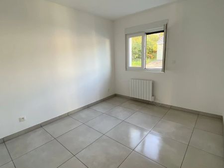 Location Maison 3 pièces 62 m2 à Saint-Quentin - Photo 3