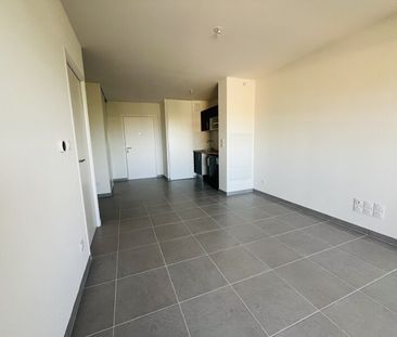 Location Appartement 2 pièces 43m² CARPENTRAS 84200 - Photo 1