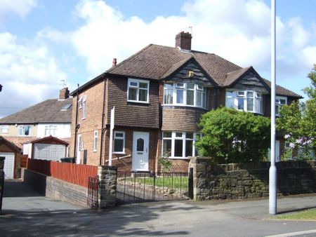 3 bedroom semi-detached house to rent - Photo 4