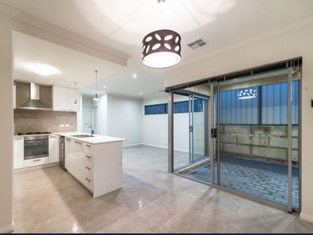 2D Solaia Loop, Woodvale, WA - Photo 5