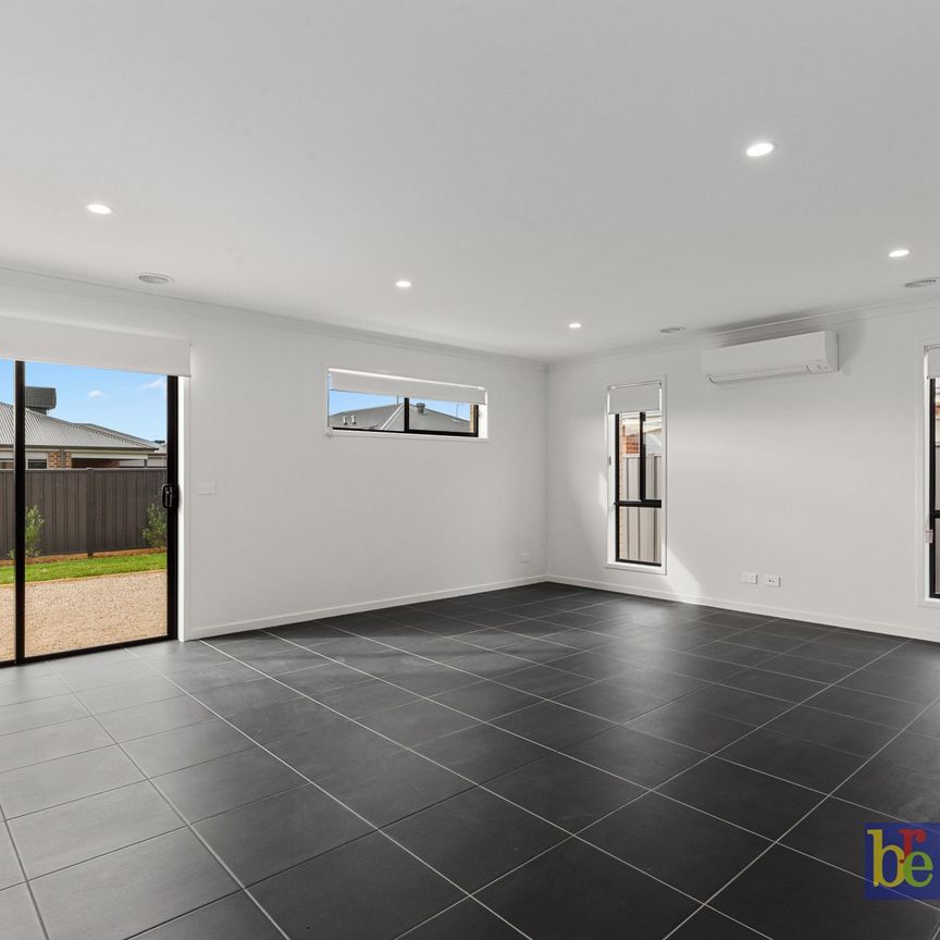 Contemporary Family Living in Huntly - Photo 1