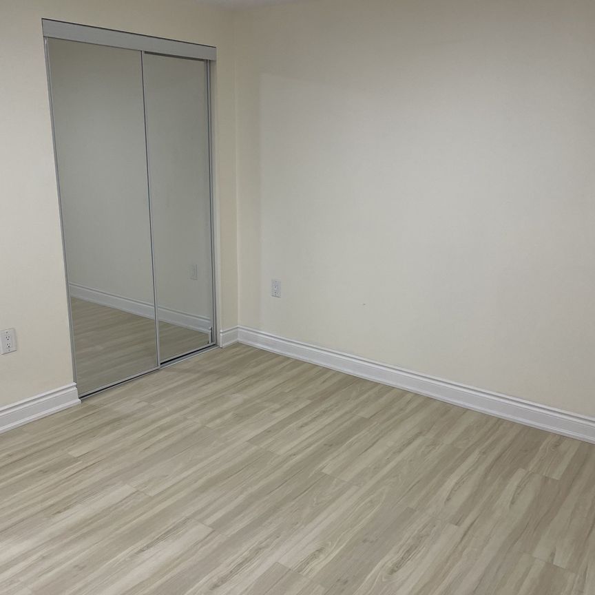 For Lease - 2346 Bankside Drive Unit# Basement, Mississauga, Ontario - Photo 1