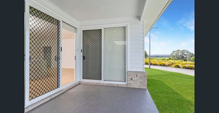 Brand New.. Ducted Air Conditioning - Photo 3