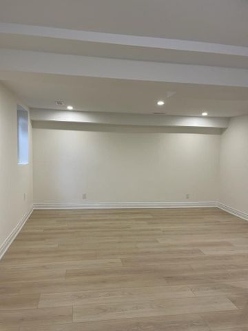 For Lease - 5506 Fleur de lis Court Unit# LOWER, Mississauga, Ontario - Photo 3