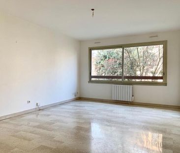 Location Appartement 2 pièces 54m² LYON 4ème - Photo 2