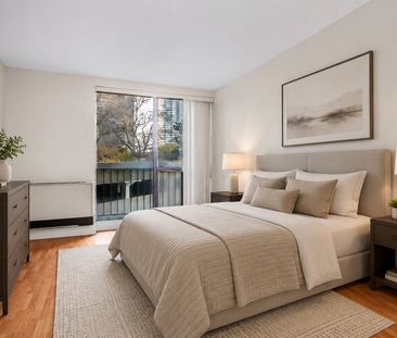For Lease - 33 Harbour Square Unit# 837, Toronto, Ontario - Photo 3