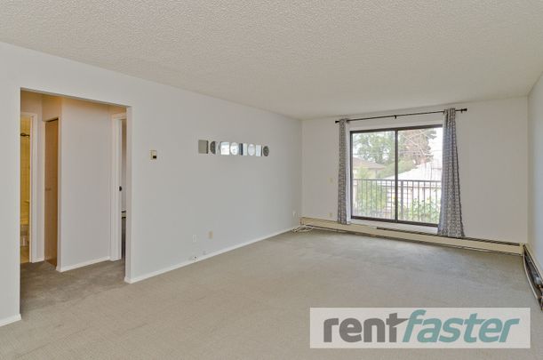 120 23rd Ave NE, Calgary - Photo 1