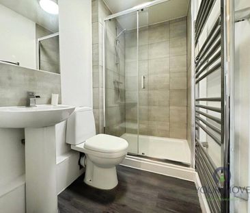 2 bedroom flat to rent - Photo 6