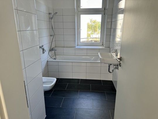 Leipzig Leutzsch-2 Zimmer Wohnung mit Balkon - Foto 1