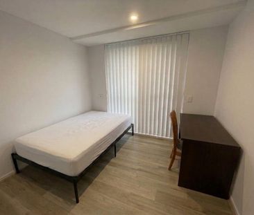 Upper Mount Gravatt - Photo 1