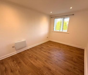 2 Bedroom Apartment To Let - Photo 6